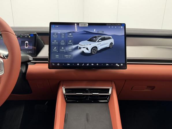 BYD Tang L с пробегом 2025 года, цена 5 400 000 рублей, 317 км, внедорожник, Автокод Объявления