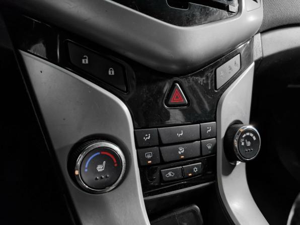 Chevrolet Cruze I с пробегом 2012 года, цена 599 000 рублей, 248965 км, хэтчбек, Автокод Объявления