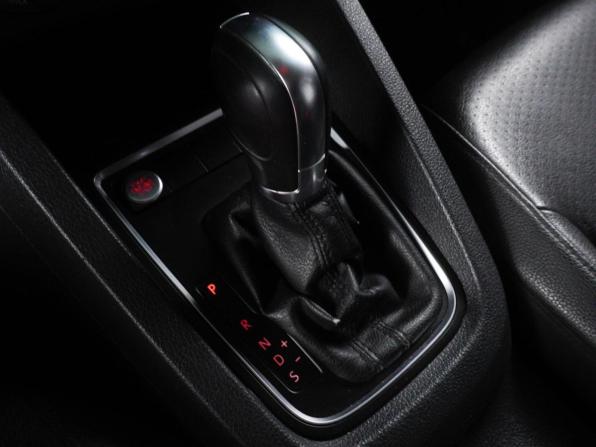 Volkswagen Jetta VI Рестайлинг с пробегом 2016 года, цена 1 450 000 рублей, 151487 км, седан, Автокод Объявления