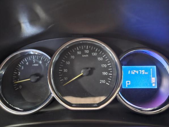 Renault Logan II Рестайлинг с пробегом 2018 года, цена 822 000 рублей, 112478 км, седан, Автокод Объявления
