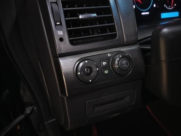Chevrolet Captiva I с пробегом 2009 года, цена 630 000 рублей, 240065 км, внедорожник, Автокод Объявления