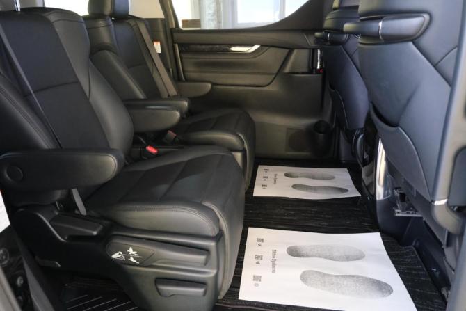 Toyota Vellfire II Рестайлинг с пробегом 2020 года, цена 5 049 000 рублей, 57000 км, минивэн, Автокод Объявления