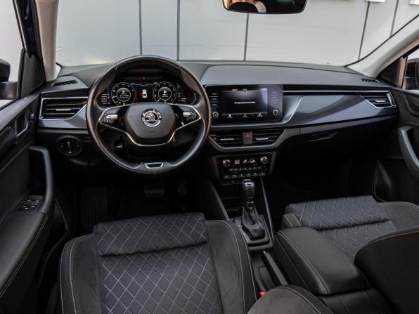 Skoda Rapid II с пробегом 2021 года, цена 1 890 000 рублей, 80704 км, лифтбек, Автокод Объявления