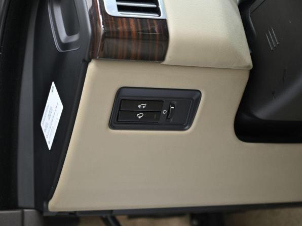 Land Rover Range Rover IV с пробегом 2015 года, цена 2 549 000 рублей, 114941 км, внедорожник, Автокод Объявления