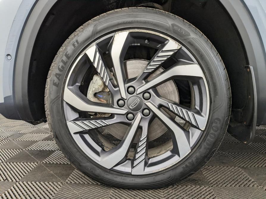 Geely Monjaro I Москва  - изображение 19