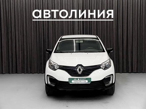 Renault Kaptur I с пробегом 2017 года, цена 899 000 рублей, 125000 км, внедорожник, Автокод Объявления
