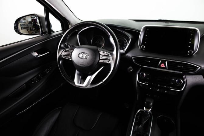 Hyundai Santa Fe IV с пробегом 2019 года, цена 2 799 000 рублей, 160235 км, внедорожник, Автокод Объявления
