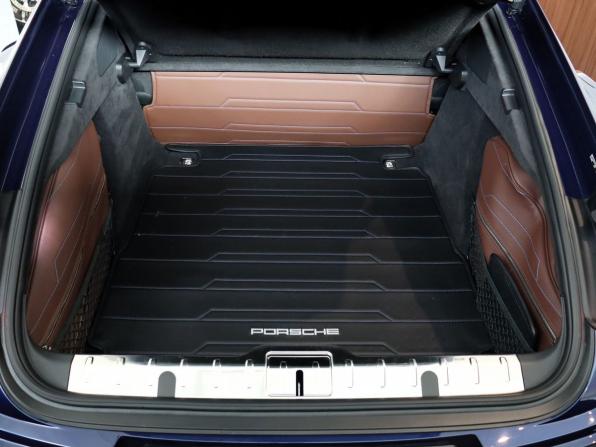 Porsche Panamera II с пробегом 2019 года, цена 9 990 000 рублей, 31680 км, лифтбек, Автокод Объявления