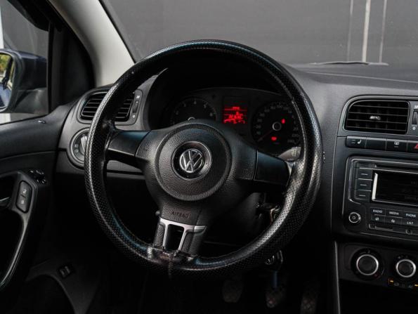 Volkswagen Polo V с пробегом 2012 года, цена 550 000 рублей, 221629 км, седан, Автокод Объявления