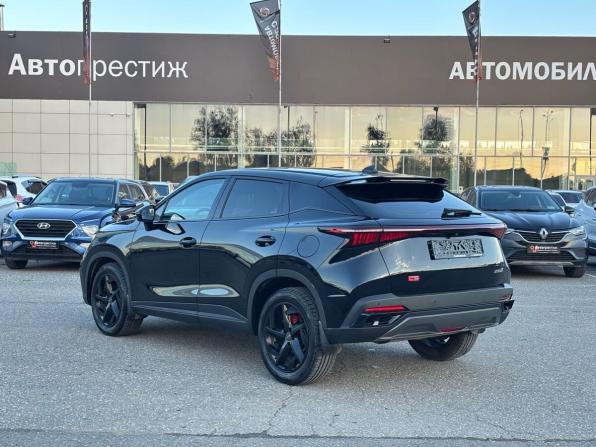 Omoda C5 I с пробегом 2022 года, цена 1 595 000 рублей, 62760 км, внедорожник, Автокод Объявления
