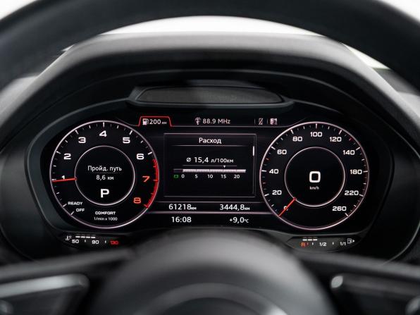 Audi Q2 I с пробегом 2017 года, цена 1 650 000 рублей, 61218 км, внедорожник, Автокод Объявления
