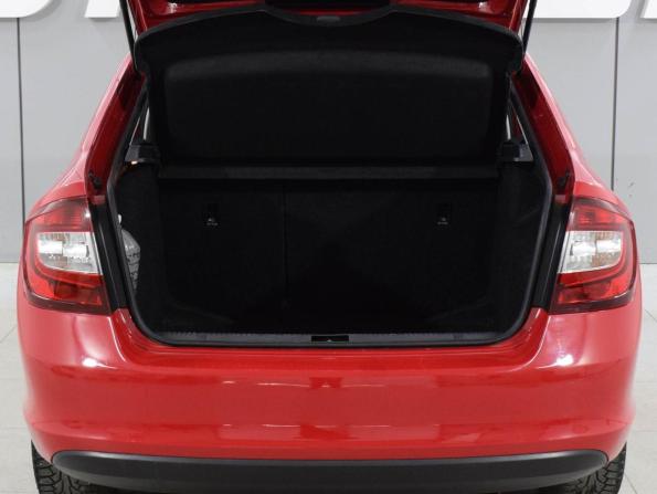 Skoda Rapid I Рестайлинг с пробегом 2019 года, цена 1 299 000 рублей, 143815 км, лифтбек, Автокод Объявления