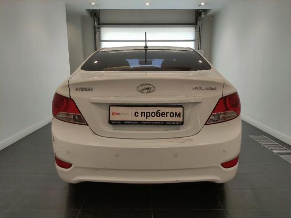 Hyundai Solaris I с пробегом 2013 года, цена 659 000 рублей, 117270 км, седан, Автокод Объявления
