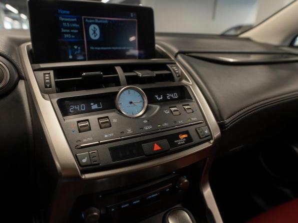 Lexus NX I Рестайлинг с пробегом 2017 года, цена 3 450 000 рублей, 112359 км, внедорожник, Автокод Объявления