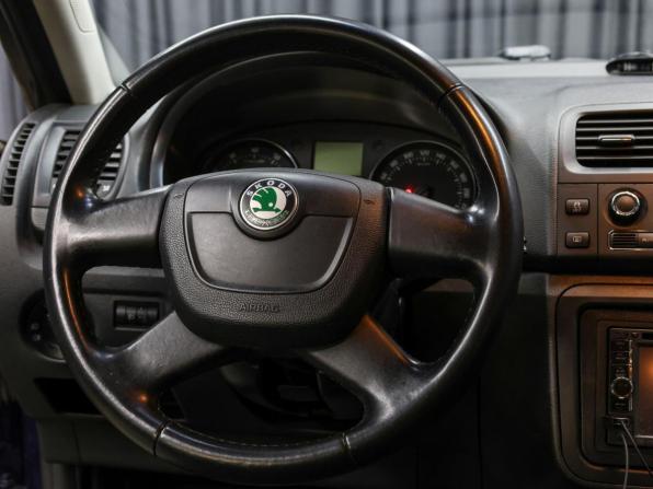 Skoda Fabia II Рестайлинг с пробегом 2010 года, цена 629 000 рублей, 192043 км, хэтчбек, Автокод Объявления