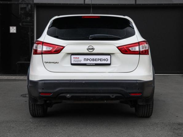 Nissan Qashqai II с пробегом 2016 года, цена 1 600 000 рублей, 117092 км, внедорожник, Автокод Объявления