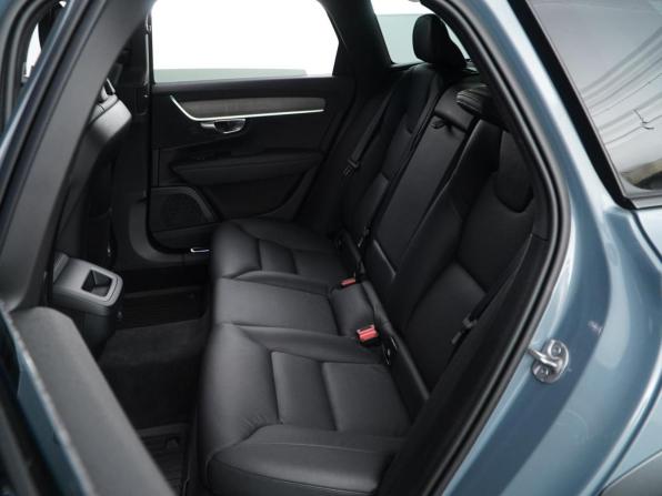 Volvo V90 Cross Country I Рестайлинг с пробегом 2022 года, цена 5 499 777 рублей, 26642 км, универсал, Автокод Объявления