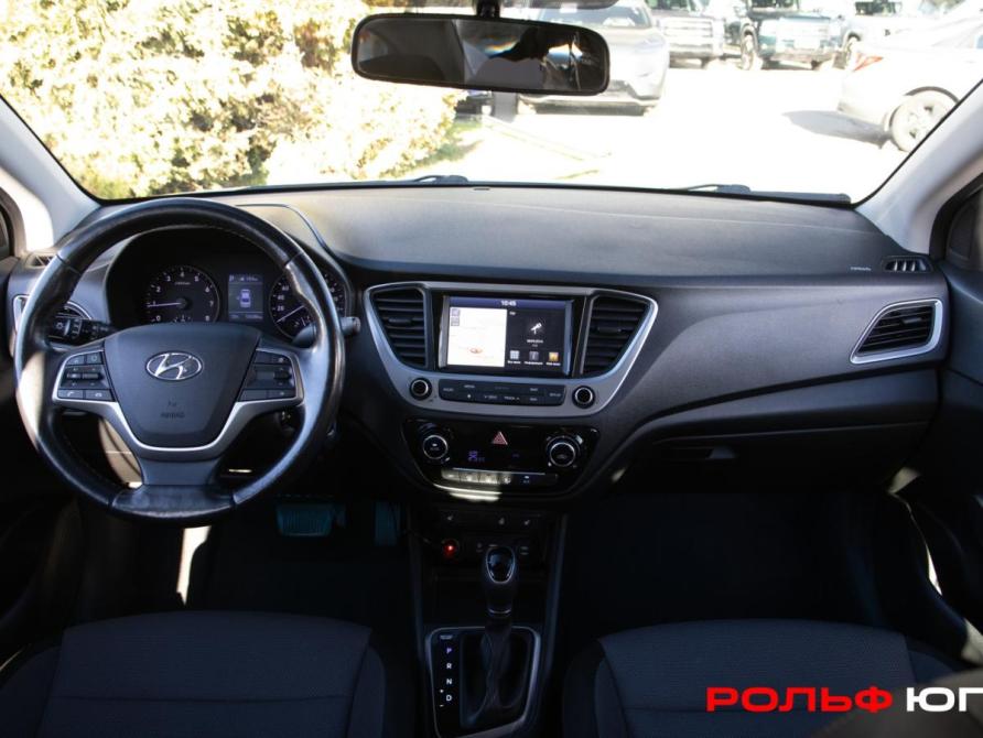 Hyundai Solaris II Москва  - изображение 11