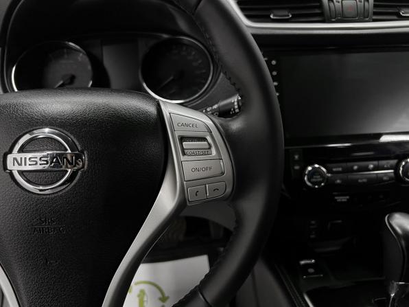 Nissan Qashqai II с пробегом 2017 года, цена 1 325 000 рублей, 145967 км, внедорожник, Автокод Объявления