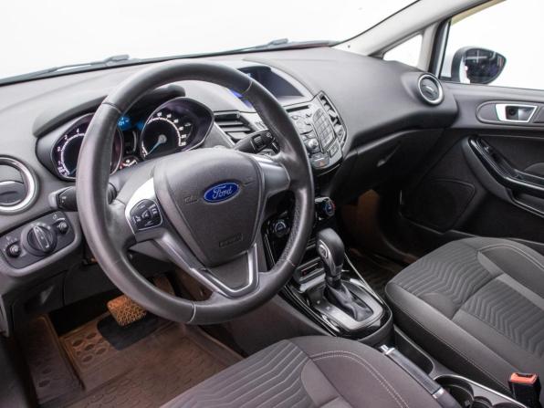 Ford Fiesta Mk6 Рестайлинг с пробегом 2016 года, цена 789 000 рублей, 165521 км, хэтчбек, Автокод Объявления