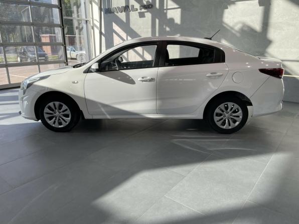 Kia Rio IV Рестайлинг с пробегом 2021 года, цена 1 480 500 рублей, 59878 км, седан, Автокод Объявления