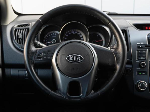 Kia Cerato II с пробегом 2010 года, цена 699 000 рублей, 283974 км, седан, Автокод Объявления