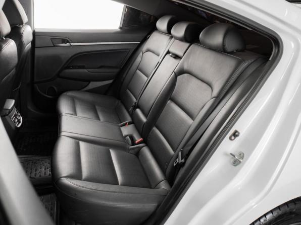 Hyundai Elantra VI (AD) с пробегом 2017 года, цена 1 568 000 рублей, 111538 км, седан, Автокод Объявления