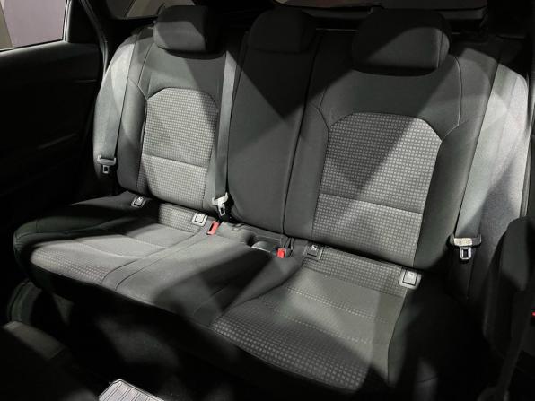 Kia Ceed III с пробегом 2019 года, цена 1 630 000 рублей, 106658 км, универсал, Автокод Объявления