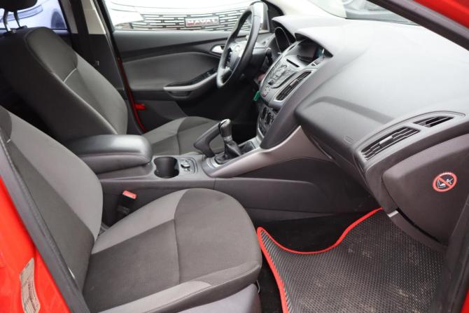 Ford Focus III с пробегом 2013 года, цена 529 000 рублей, 200000 км, седан, Автокод Объявления