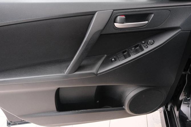 Mazda 3 II (BL) Рестайлинг с пробегом 2011 года, цена 869 000 рублей, 190000 км, хэтчбек, Автокод Объявления