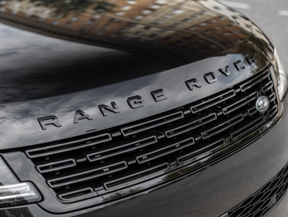 Новый Land Rover Range Rover Sport III 2024 года, цена 25 100 900 рублей, внедорожник, Автокод Объявления