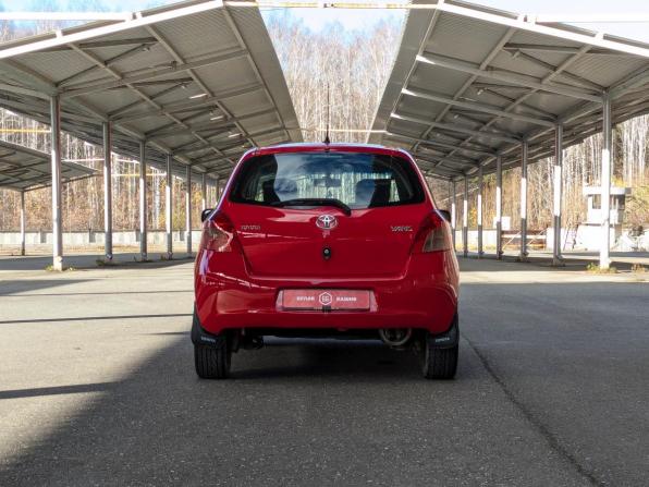 Toyota Yaris II с пробегом 2006 года, цена 499 900 рублей, 150000 км, хэтчбек, Автокод Объявления