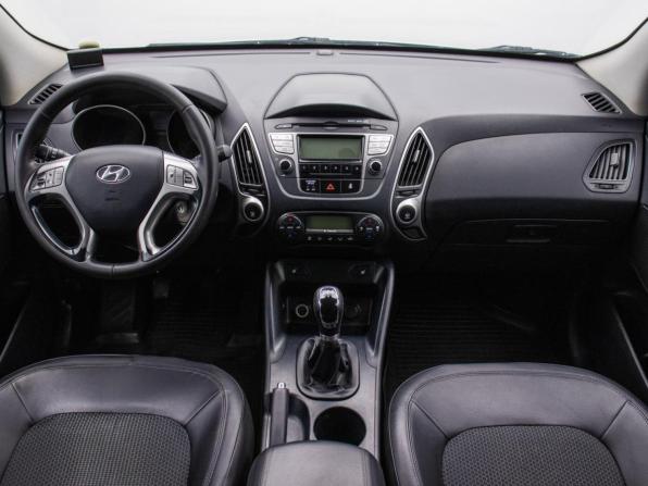 Hyundai ix35 I с пробегом 2010 года, цена 1 030 000 рублей, 239637 км, внедорожник, Автокод Объявления