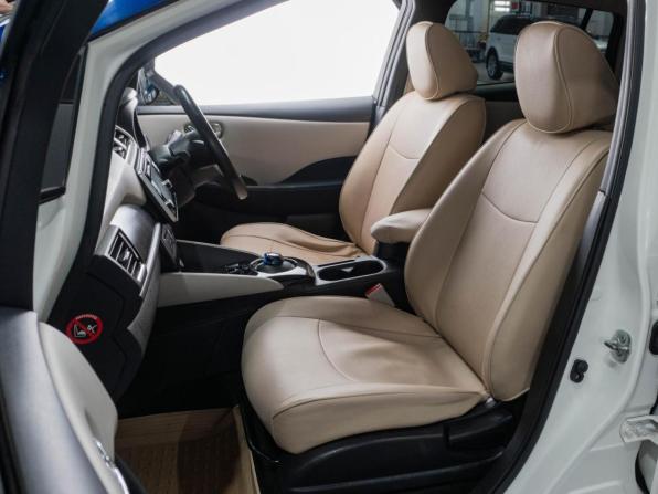 Nissan Leaf II (ZE1) с пробегом 2017 года, цена 1 599 000 рублей, 137637 км, хэтчбек, Автокод Объявления