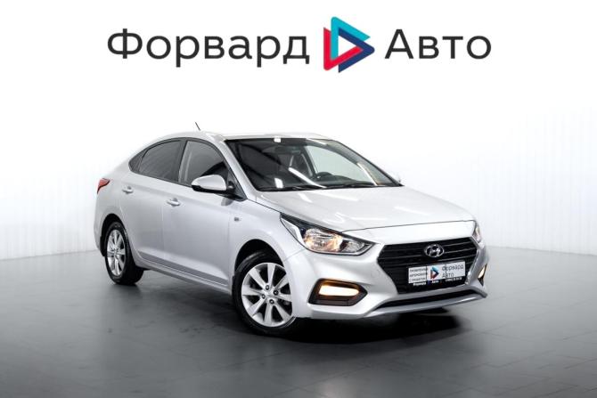 Hyundai Solaris II с пробегом 2018 года, цена 1 290 000 рублей, 162307 км, седан, Автокод Объявления
