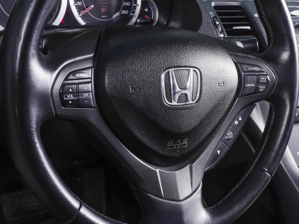 Honda Accord VIII Рестайлинг с пробегом 2011 года, цена 1 255 000 рублей, 336344 км, седан, Автокод Объявления