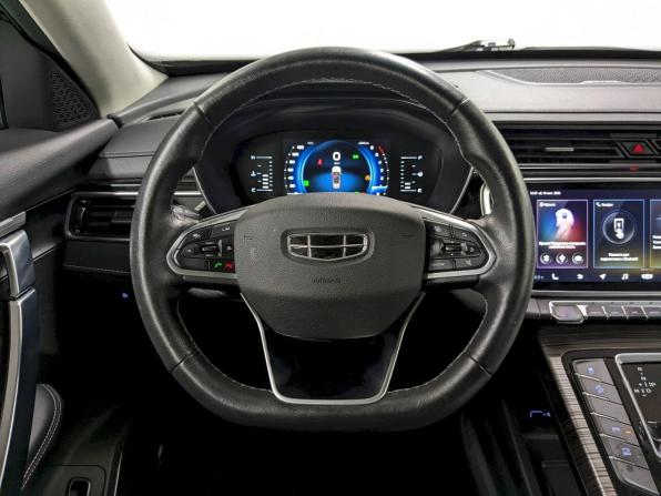 Geely Atlas Pro с пробегом 2022 года, цена 1 790 000 рублей, 80073 км, внедорожник, Автокод Объявления