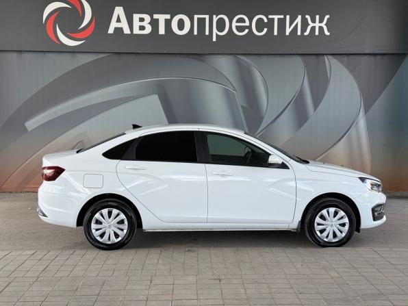 Lada (ВАЗ) Vesta I Рестайлинг (NG) с пробегом 2023 года, цена 1 220 000 рублей, 43000 км, седан, Автокод Объявления