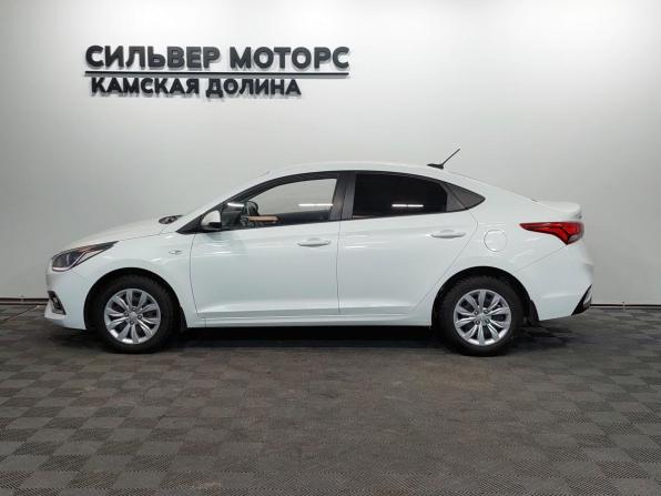 Hyundai Solaris II с пробегом 2018 года, цена 1 245 000 рублей, 122500 км, седан, Автокод Объявления