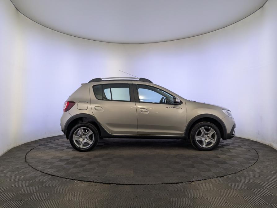 Renault Sandero II Рестайлинг Москва  - изображение 4