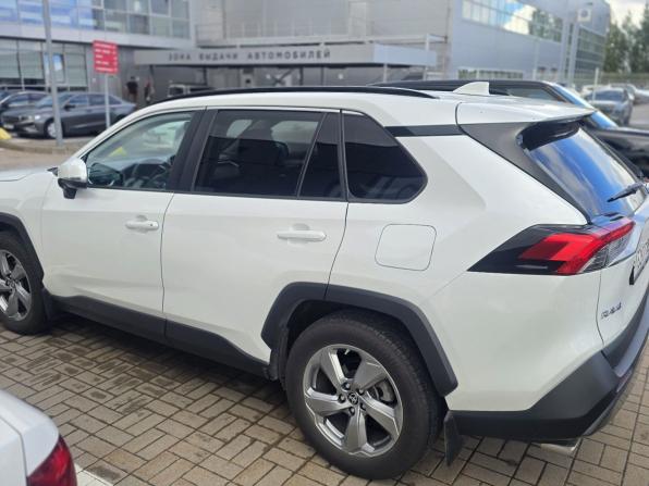Toyota RAV4 V (XA50) с пробегом 2021 года, цена 3 550 000 рублей, 20684 км, внедорожник, Автокод Объявления