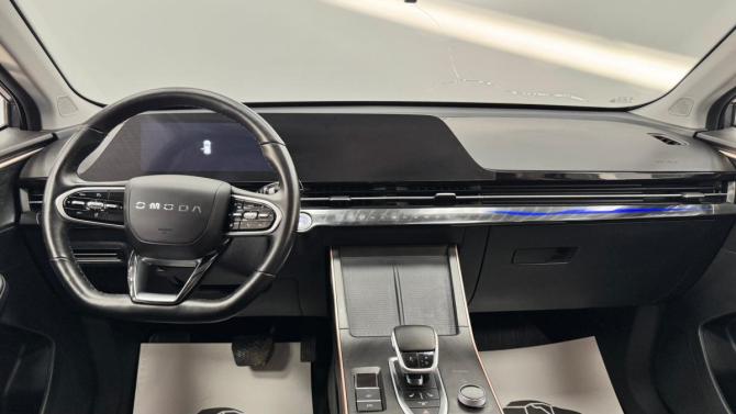 Omoda C5 I с пробегом 2024 года, цена 1 720 000 рублей, 28759 км, внедорожник, Автокод Объявления