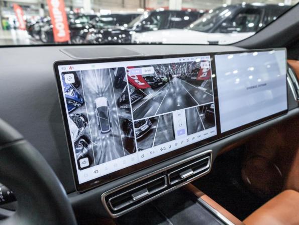 Li Auto (Lixiang) L9 I с пробегом 2023 года, цена 6 189 700 рублей, 67000 км, внедорожник, Автокод Объявления