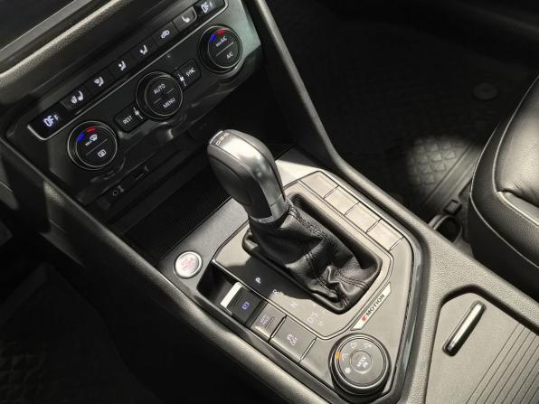 Volkswagen Tiguan II с пробегом 2017 года, цена 2 199 000 рублей, 119935 км, внедорожник, Автокод Объявления