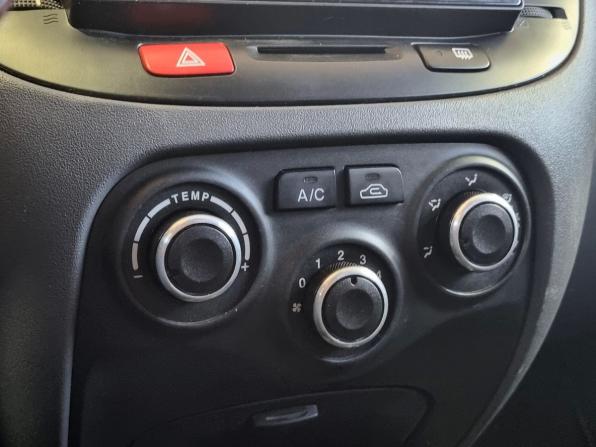 Kia Rio II Рестайлинг с пробегом 2011 года, цена 450 000 рублей, 179768 км, седан, Автокод Объявления
