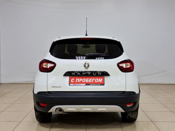 Renault Kaptur I с пробегом 2017 года, цена 1 360 000 рублей, 119280 км, внедорожник, Автокод Объявления