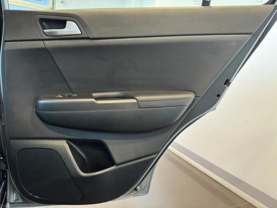 Kia Sportage IV Рестайлинг Подольск  - изображение 16