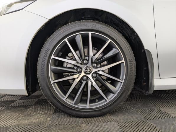 Toyota Camry VIII (XV70) Рестайлинг с пробегом 2021 года, цена 3 530 000 рублей, 43418 км, седан, Автокод Объявления