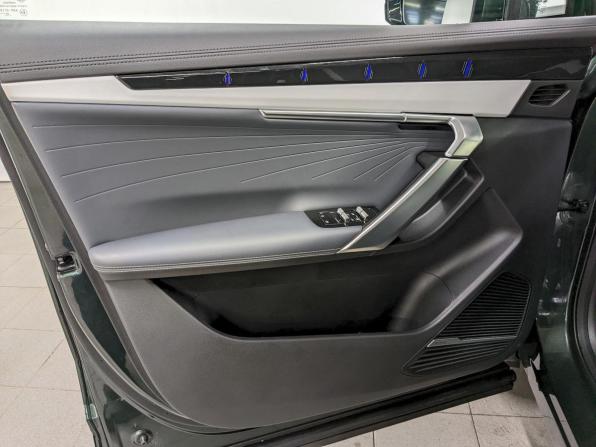 Geely Atlas II с пробегом 2024 года, цена 3 090 000 рублей, 22209 км, внедорожник, Автокод Объявления