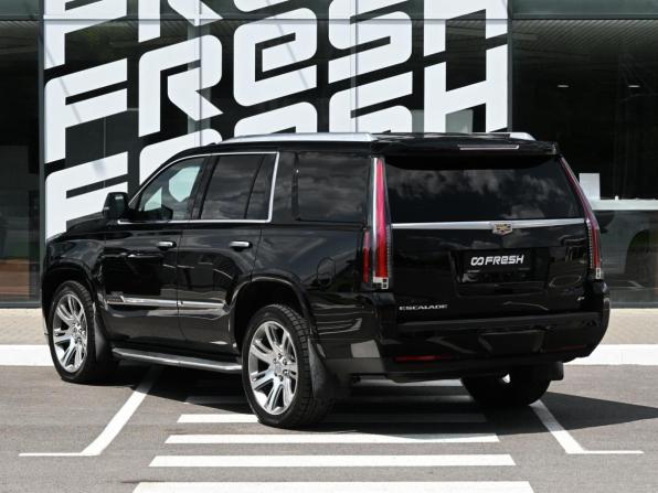 Cadillac Escalade IV с пробегом 2015 года, цена 3 950 000 рублей, 153388 км, внедорожник, Автокод Объявления